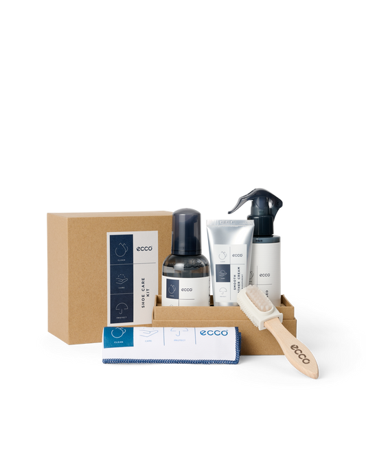 SHOE CARE KIT